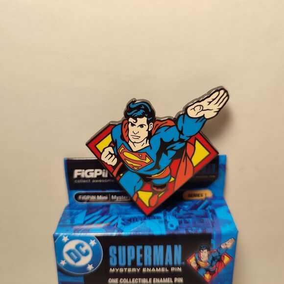 Superman Series 1 FigPin Minis Enamel Pin Full Commons Set Of 4 Official Pins - Picture 5 of 6